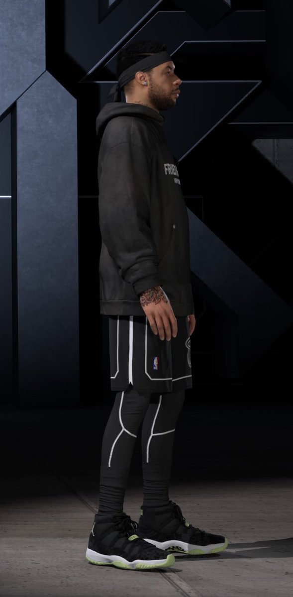 CruzControl2k's tweet image. Liking these Jordan’s, I was able to mimic the material using that trippy pattern #2KCommunity #NBA2K26 #Season2