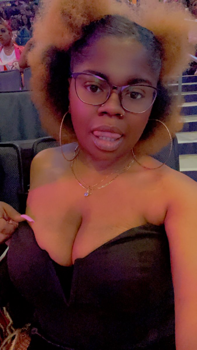 Miss All Sunday🌸 tweet media