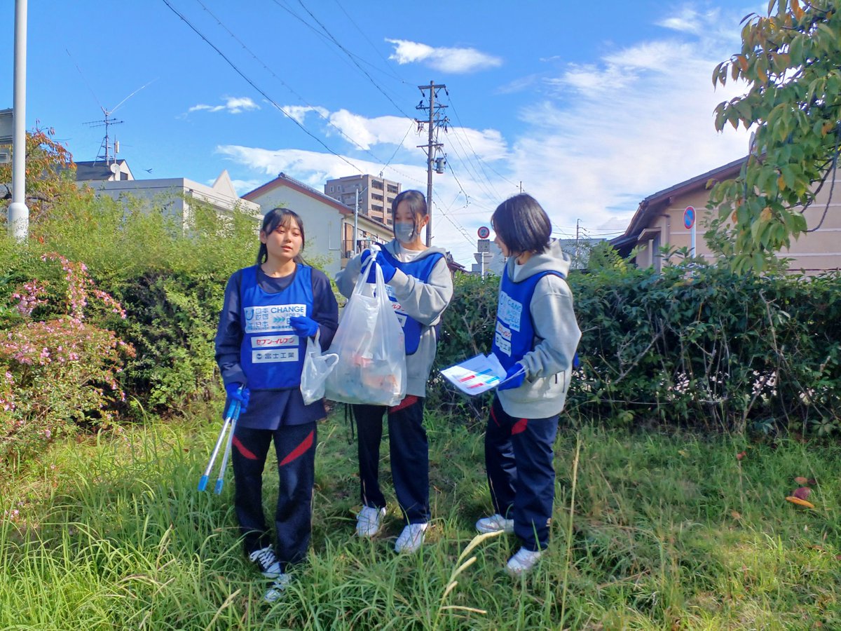 uminohi_aichi's tweet image. スターターは衆議院議員・前名古屋市長の河村たかし氏✏️このエリアの戦時中の歴史を話してくれました🎤ごみを拾いながら歴史を学ぶ機会を子供達に与えられたとスタッフ一同想っています✨#spogomi