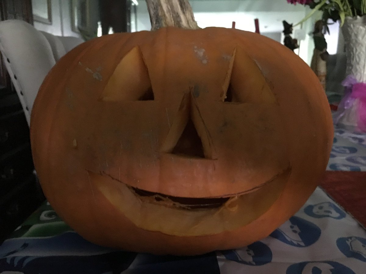 PLScaters's tweet image. Happy Halloween everyone! 🎃