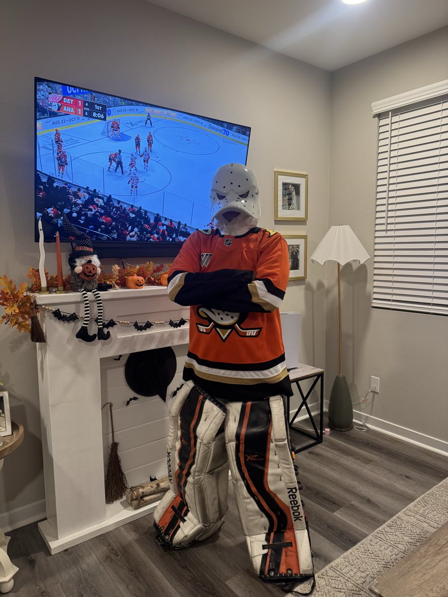 Doing my best <a href="/WildWingANA/">Wild Wing</a> while watching the <a href="/AnaheimDucks/">Anaheim Ducks</a>