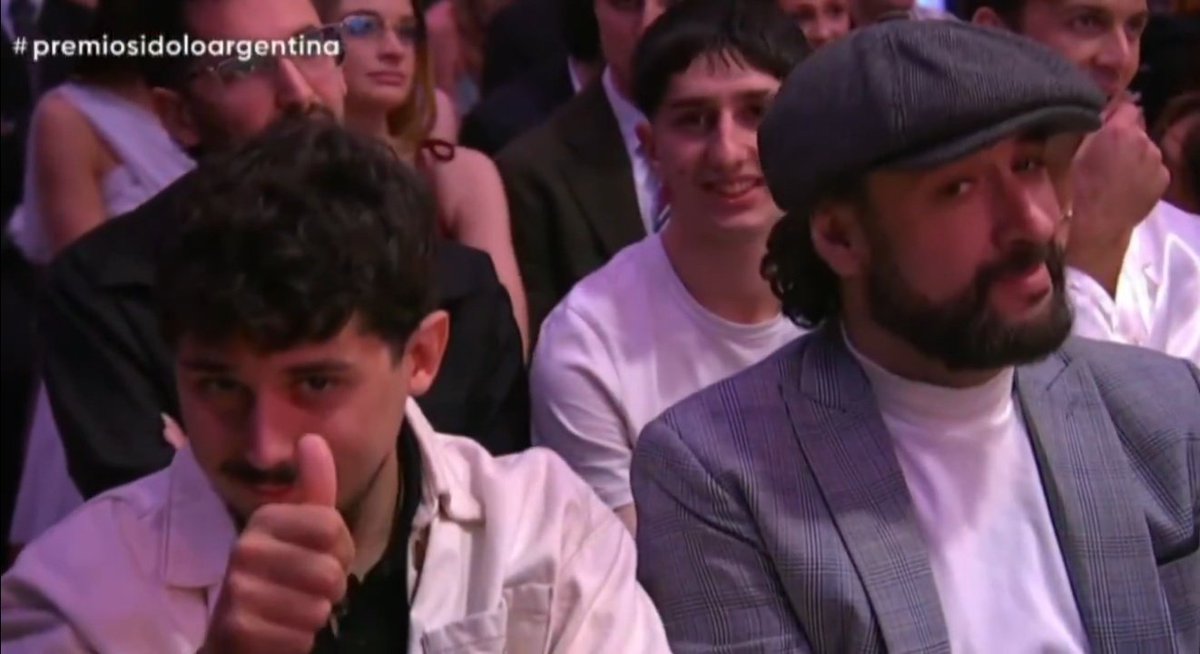 olivinha (@olivinha__) on Twitter photo 