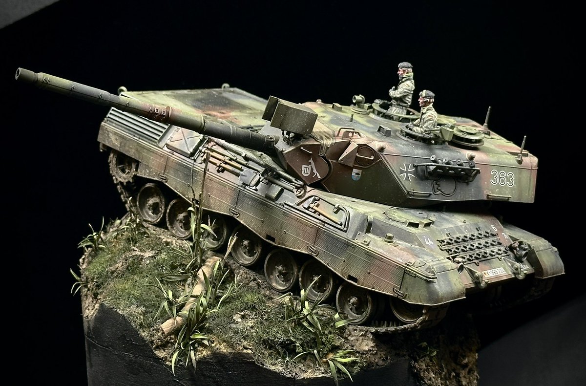 milita_draw's tweet photo. leopard 1 https://t.co/x9jaN20kCT