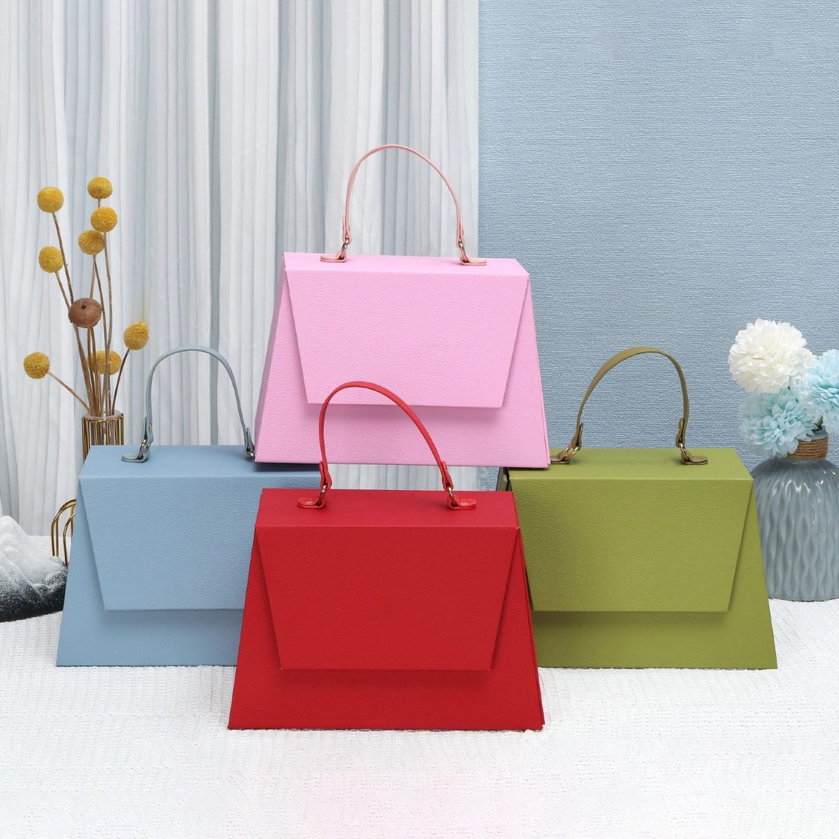 jialanpackage's tweet image. 💥Jialan Package&apos;s new trapezoidal design foldable magnetic gift box custom wholesale
✅Moq: 500 pieces in stock, 1000 pieces with free logo printing.
For custom wholesale requests, please DM to @jialanpackage
🌐Video website: jialanpackage.com
#creativegiftbox #foldablebox