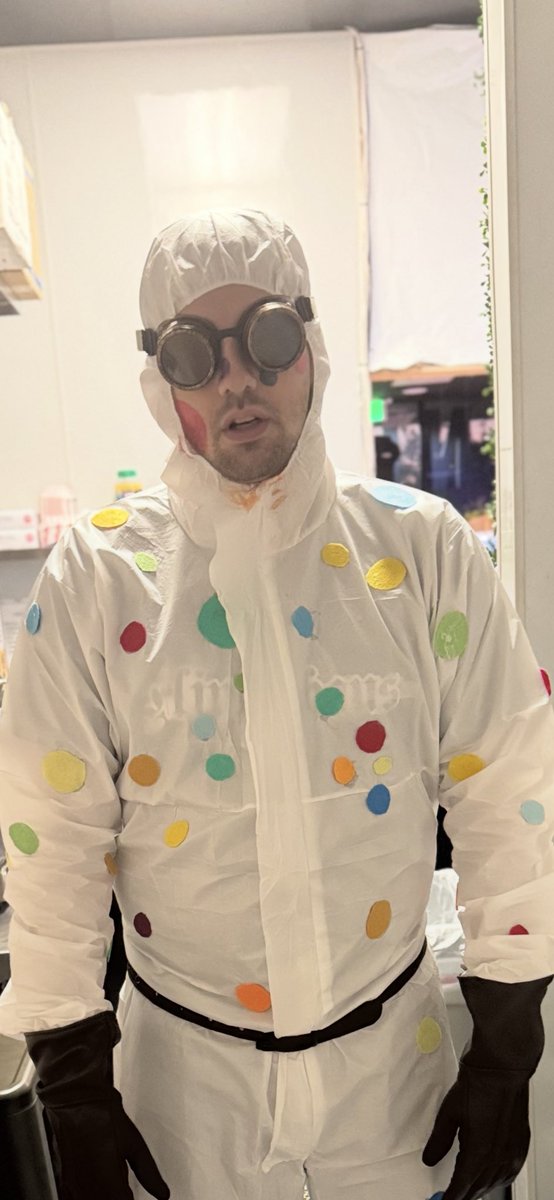 ValueFrys tweet media