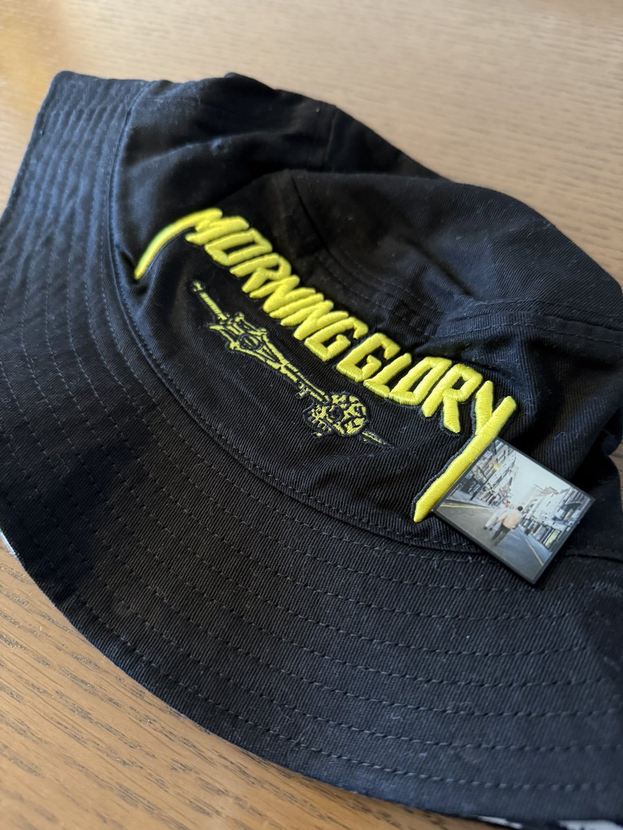 【日本未発売】 oasis live '25 バケットハット オリーブグリーン 日本未発売】 oasis live '25 バケットハット オリーブグリーン 日本未