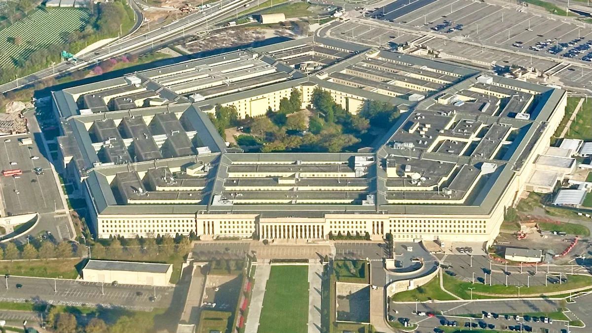 How Trump's effort to send uniformed military forces into urban centers - once reserved for extraordinary emergencies - could become the norm  buff.ly/EGtxjkk