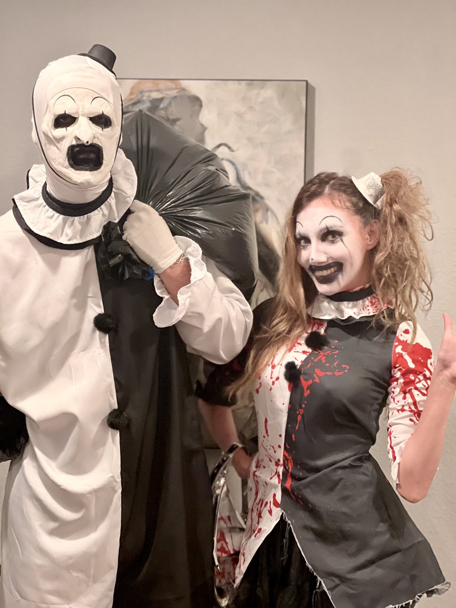 Moonstreuxx's tweet image. I don’t think I can top last years costume hahaha #terrifier