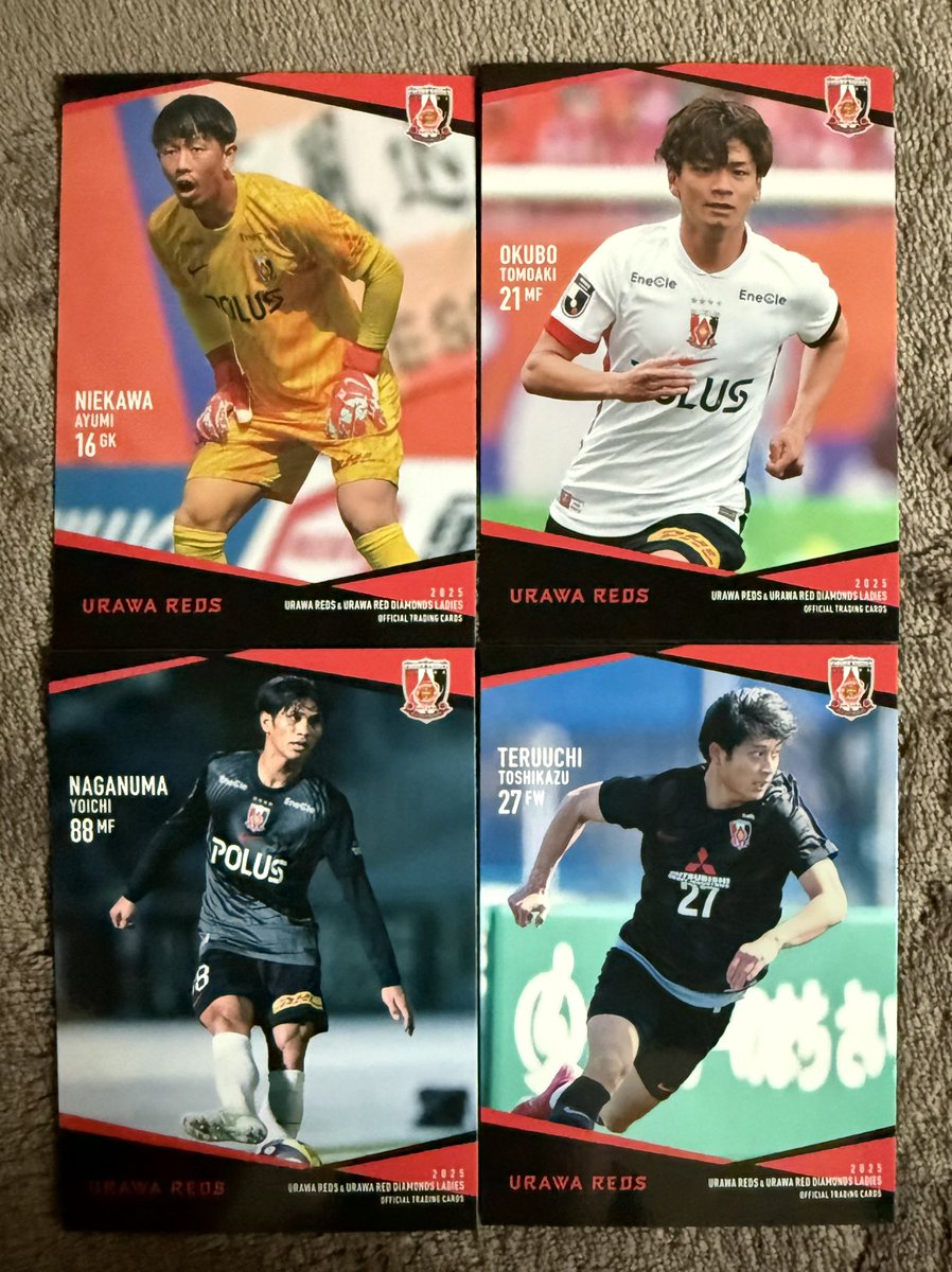 藤﨑智子 2025 浦和レッズ トレーディングカード 直筆サインカード