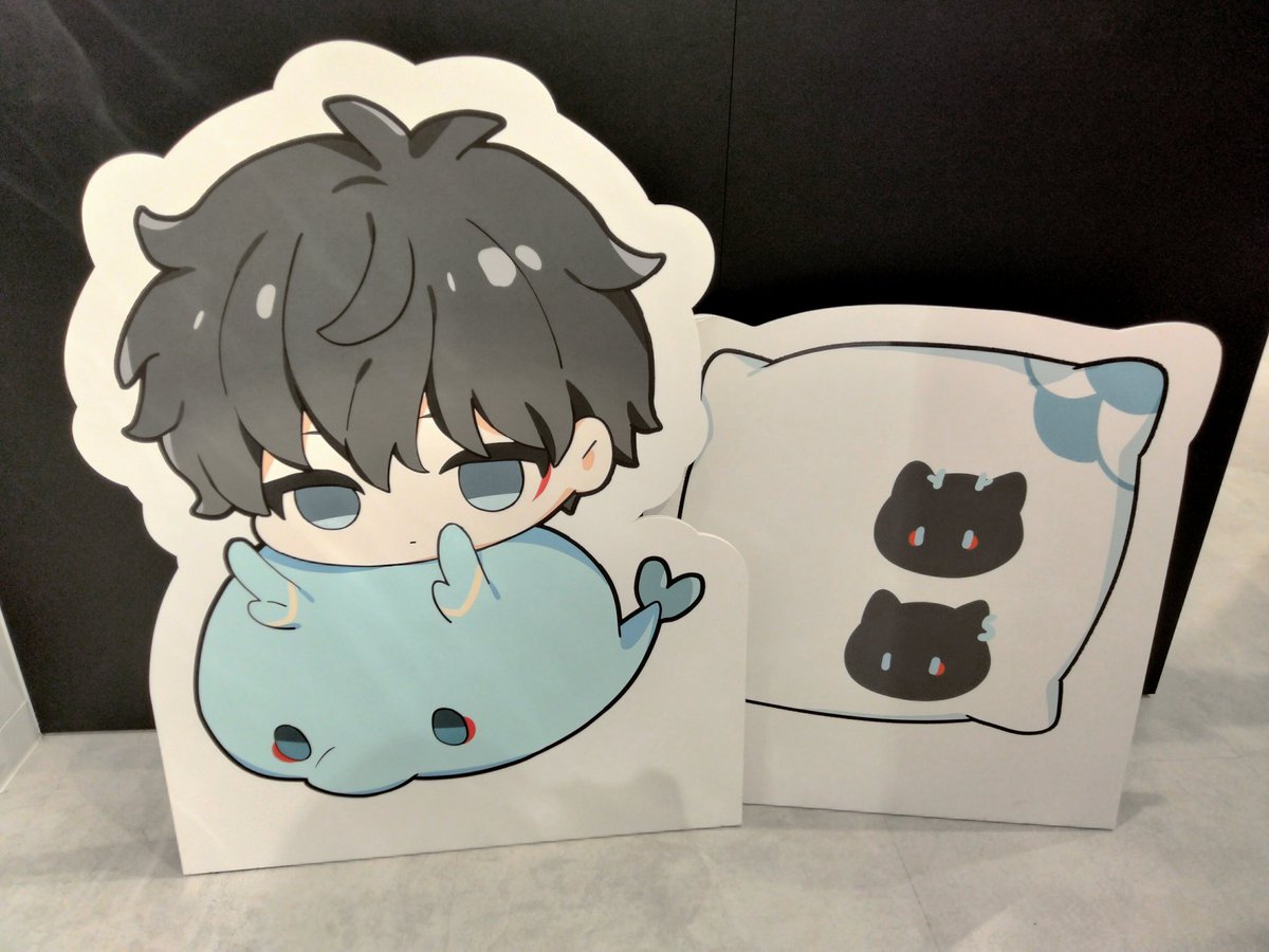 《新宿　フリー入場のご案内》
予定より少し早いですが、ただいまより、フリー入場を開始いたします。

画像以外のちびキャラクターのパネルもご用意しております✨️
皆さまのご来店を心よりお待ちしております。

※なお、混雑状況により入場を制限させていただく場合がございます。