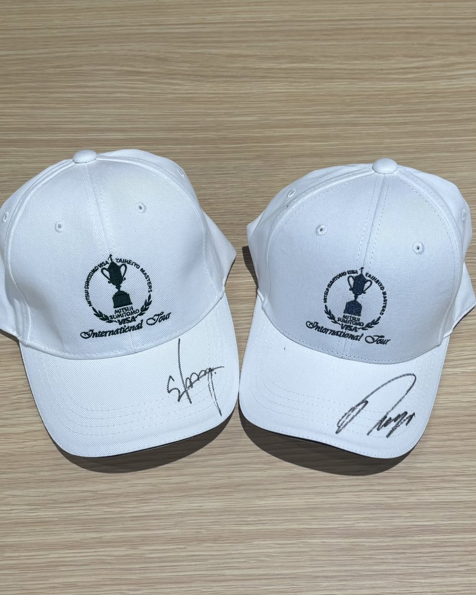 msvtmasters_jp's tweet photo. 🎁キャンペーン情報   ／ ✨#三井住友VISA太平洋マスターズ✨ 大会公式Instagram開設記念キャンペーン⛳ ＼   大会公式Instagramの開設を記念して、
豪華プレゼントが当たるキャンペーンを開催！   【賞品🎁】 <1名様>
2025年大会プラチナチケット×2枚 <10名様>
2025年大会出場選手サイン入り大会オリジナルキャップ ※オリジナルキャップの発送は2025年11月下旬を予定しております ※オリジナルキャップのサインについて、選手の指定はできません   ☑応募方法 ①大会公式Instagramをフォロー https://t.co/Kqc9uAeEup ②対象の投稿を再投稿(リポスト)
https://t.co/zfsQ0QJ4Ot
   ☑応募期間 2025年11月1日(土)～2025年11月7日(金)12:00   ☑応募規約 https://t.co/8gHUr9koJV 大会HPに掲載の応募規約を必ずご確認の上、ご応募ください。 ご応募された場合、応募規約に同意いただいたものとします。   ☑当選発表 当選者の方には2025年11月8日(土)より順次、DMにてご連絡をいたします✉   #ゴルフ #御殿場で熱い戦いを    #石川遼連覇のかかる御殿場へ #キャンペーン
