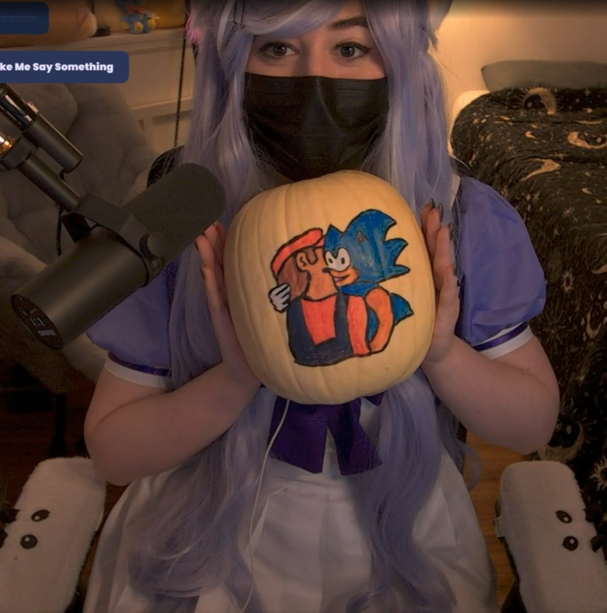 What would you guys rate my pumpkin painting?