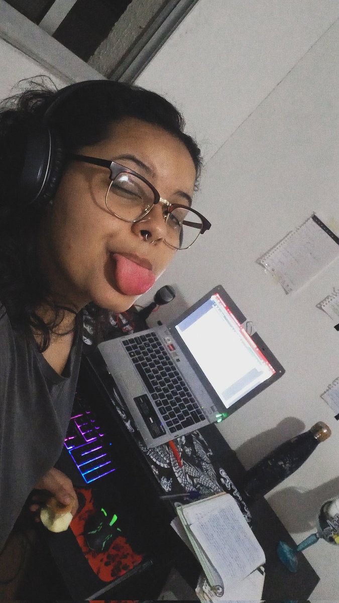 thatprettydemon's tweet photo. Volto aqui e dou RT com minha nota final quando defender meu TCC
Que os Deuses da Micro história / História do tempo presente /Políticas Públicas me abençoem. https://t.co/HFqKnWiK2Q