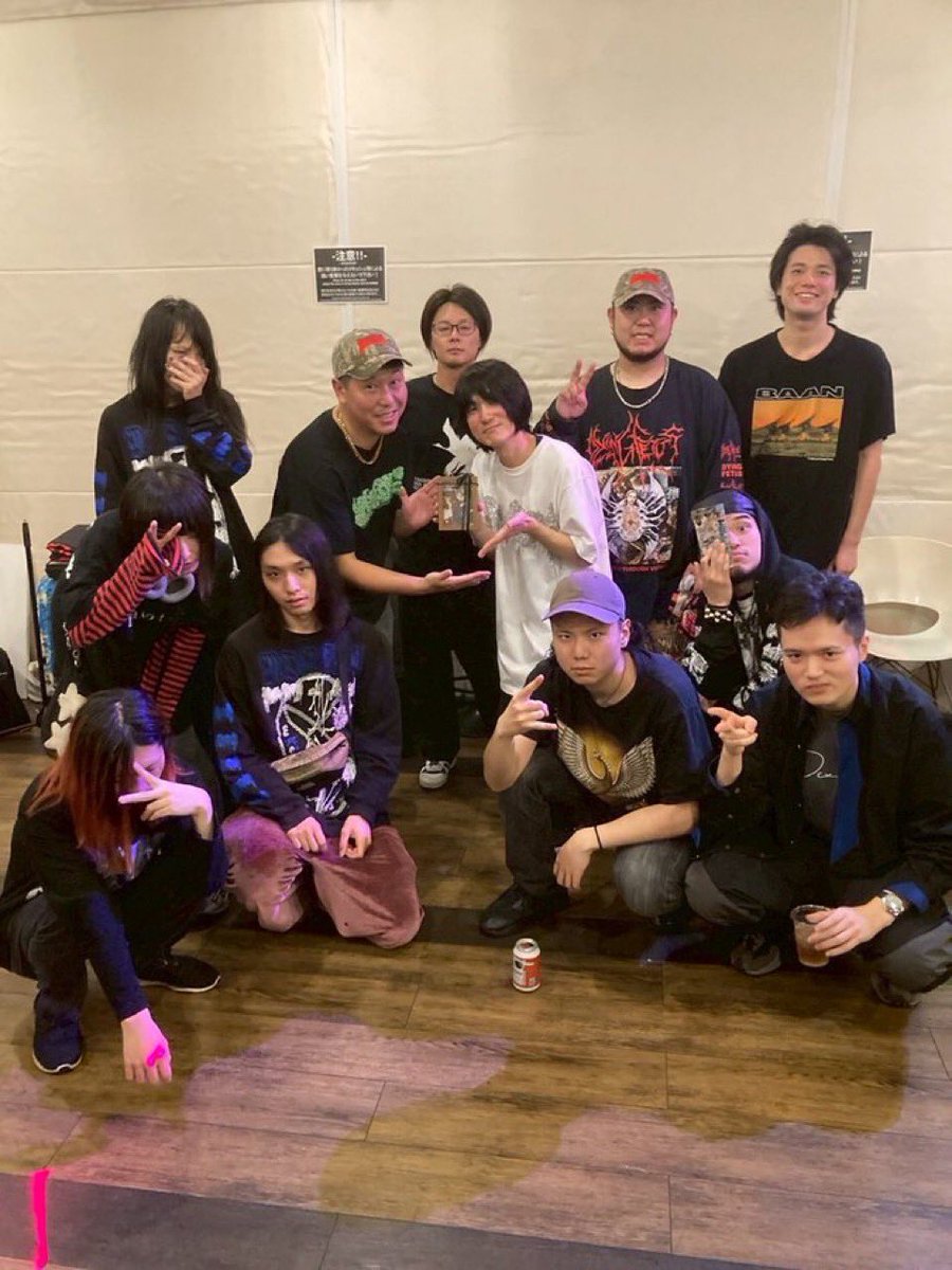 moreruさん
4thリリースツアー初日仙台場所出演させて頂きました‼️
間違いないtrue punkを浴びに
このツアー絶対見た方がいいです‼️