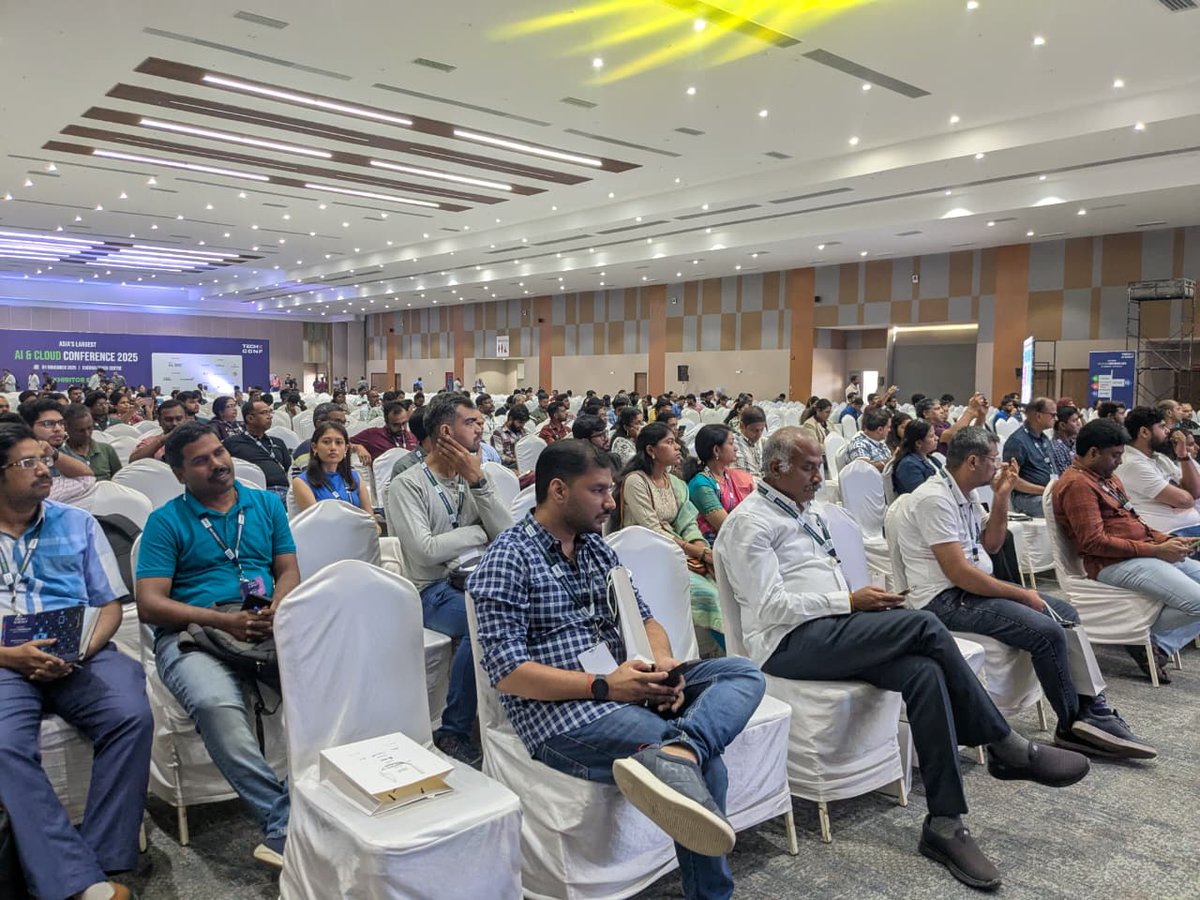 TechXConf's tweet image. 🚀 Live at TechXConf 2025!

In Track 1, Marshall Nicholas is presenting:

🎯 “Simple Question, Perfect Answer.”

Dive into the art of asking the right questions and uncovering actionable insights — a masterclass in clarity, precision, and problem-solving. 💡✨

#TechXConf…