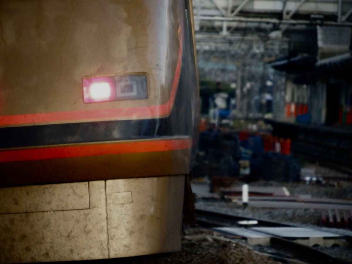 ❤︎❤︎❤︎ページ UNISEX モノグラムニットベスト – BUNNY APARTMENT