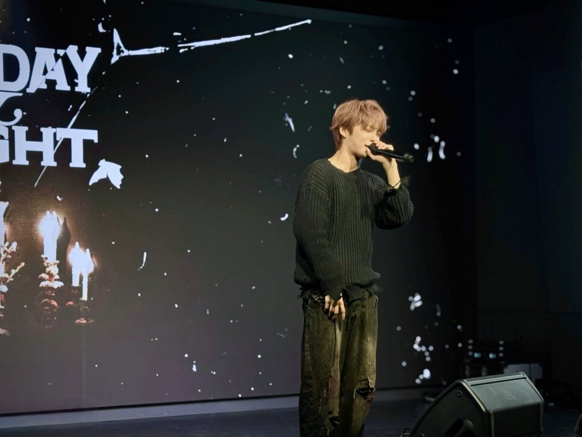 inmyroom_1's tweet photo. JUNHEE 1St Mini Album The FirSt Day &amp; Night MEET &amp; CALL EVENT Behind Photo🎃

참여해주신 모든 팬분들 감사드립니다🙇🏻‍♂️

#JUNHEE #inmyroom https://t.co/qZzBueZjcm