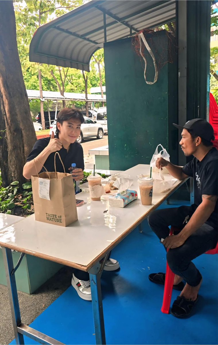 พี่กับน้องครอบครัว​ริชแบนด์
#นุ๊กธนดล