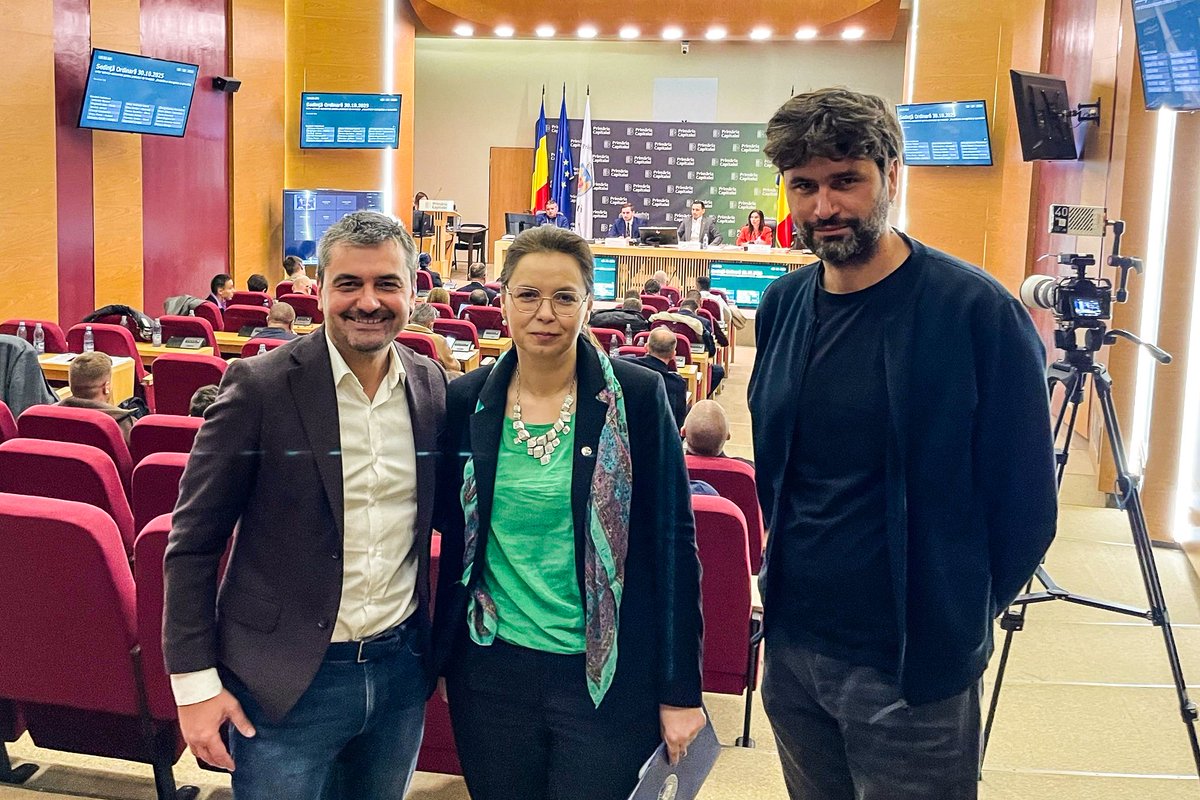 Centura Verde: Mesajul prim-ministrului Ilie Bolojan 
facebook.com/share/p/1ETzfJ…