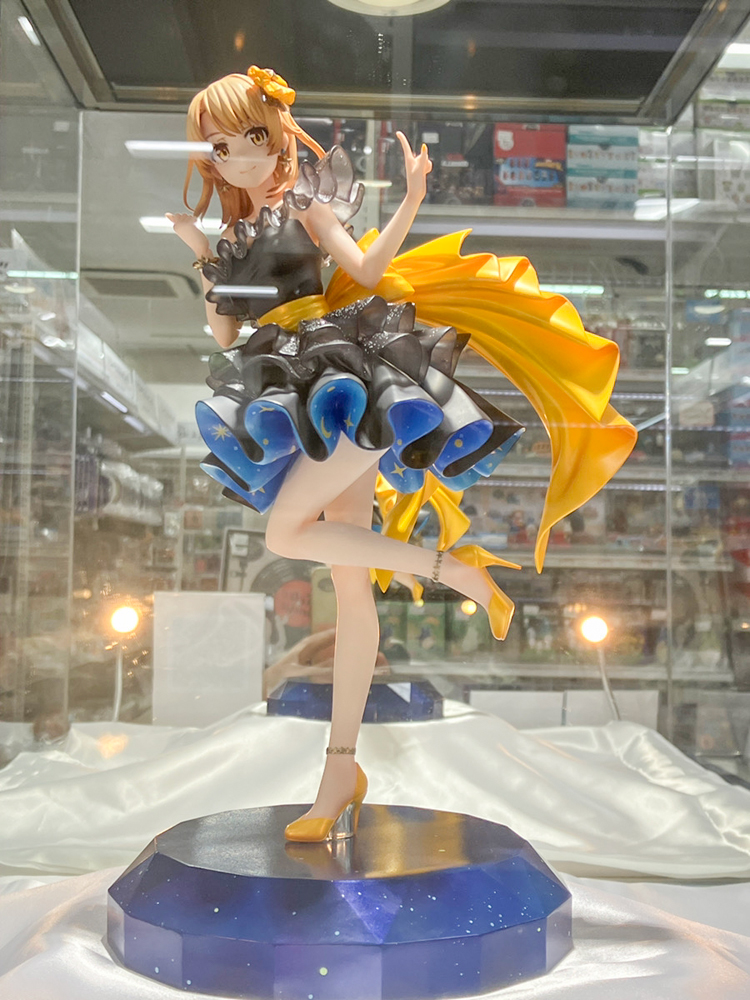 いろはです。 SHIBUYA SCRAMBLE FIGURE 一色いろは -Starry Dress Ver.-