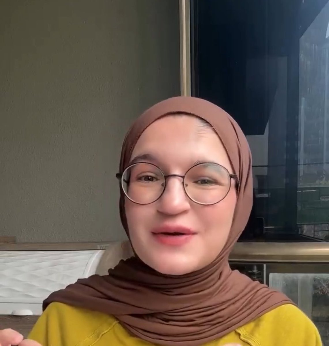 Yeni proje bu; 

Her kapalıyı müslüman sanmayın…

Bu oyunları yemeyin, artık tecrübelisiniz!