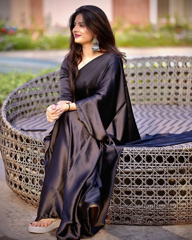 Beautifull86828's tweet photo. एक जैसा हाल तेरा मेरा 
इश्क़ है मिसाल तेरा मेरा...🩷

🖤🩷🩷🩷🖤 https://t.co/HJEO050jP2