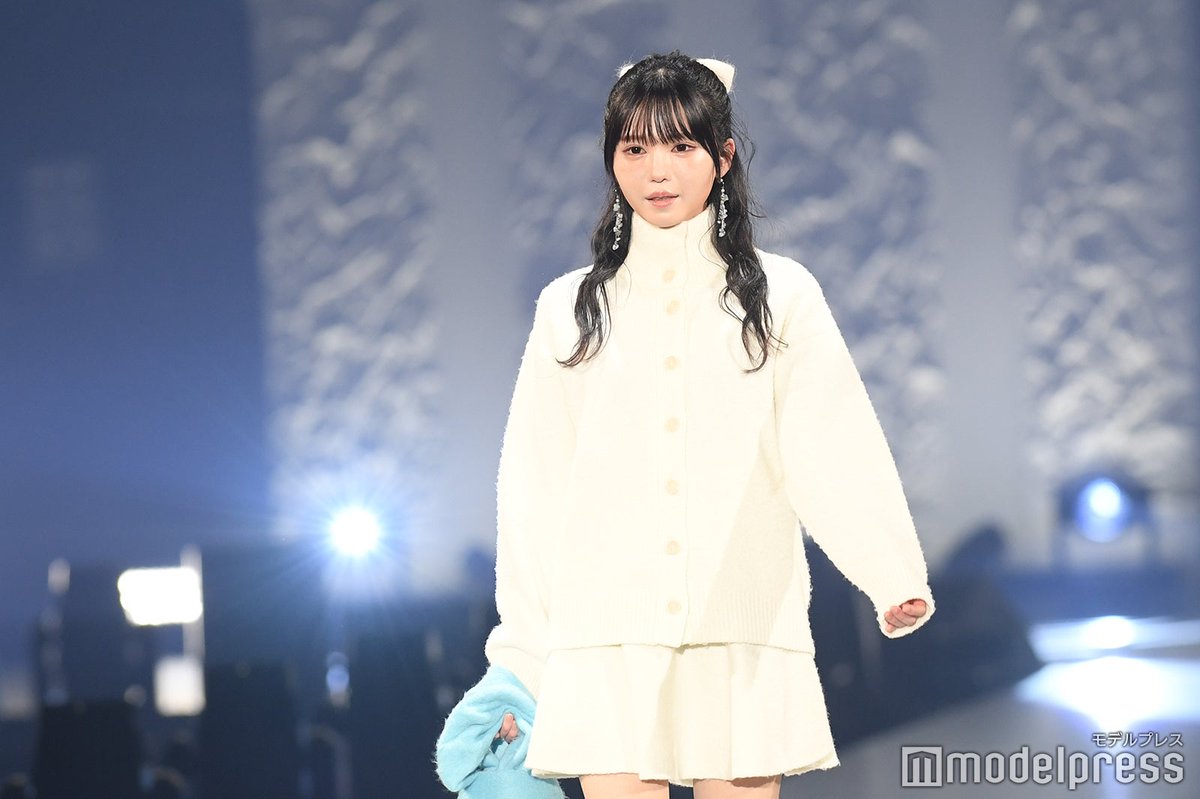 【サツコレ 2025A/W👾❄️】

≒JOY市原愛弓、美脚際立つ純白冬コーデ✨
萌え袖の"あざと可愛い"仕草にドキッ

🔻さらに写真を見る
mdpr.jp/news/4672649

#サツコレ #サツコレ25AW #ニアジョイ <a href="/ichihara_ayumi_/">市原 愛弓</a>