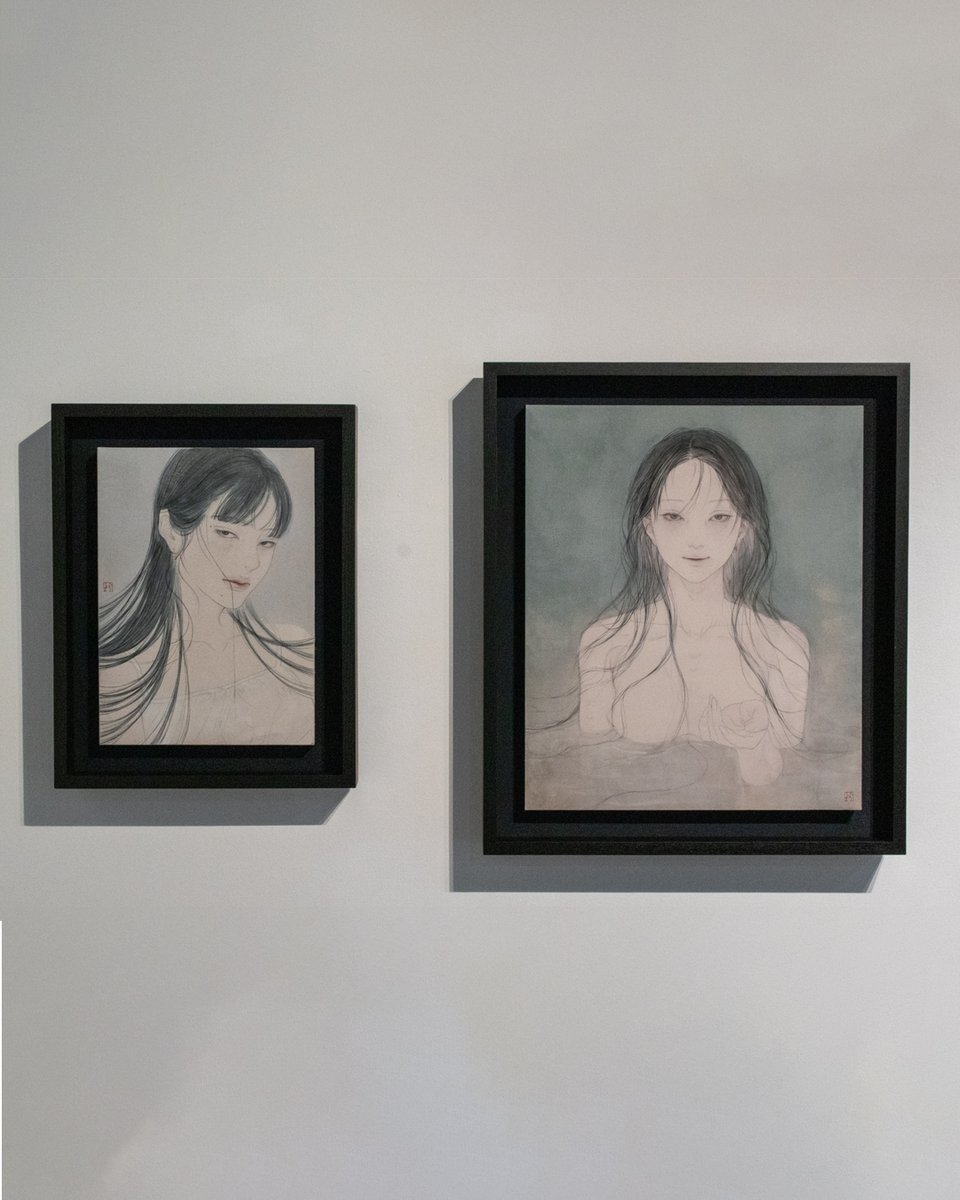 30の顔2025【後期】出展アーティストを紹介します。

◆2025/10/24(金) – 11/7(金)
◆12:00-19:00 ※最終日17:00まで
◆休廊日:日・月

▼オンラインストア
artx.com/events/a5908b6… 

#現代アート
#アート
#人物画
#ギャラリー
#企画展
#展示
#アートコレクター

▽ALTに記載