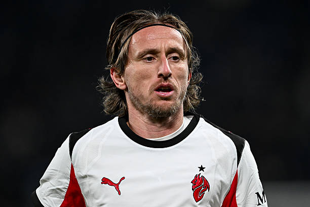 MilanPosts's tweet photo. 📑 A. Ramazzotti in @Gazzetta_it this morning: Modric is the player who has touched the ball the most, attempted the most passes, completed the most passes, and received the most passes in Serie A. https://t.co/OaMDGZysjI