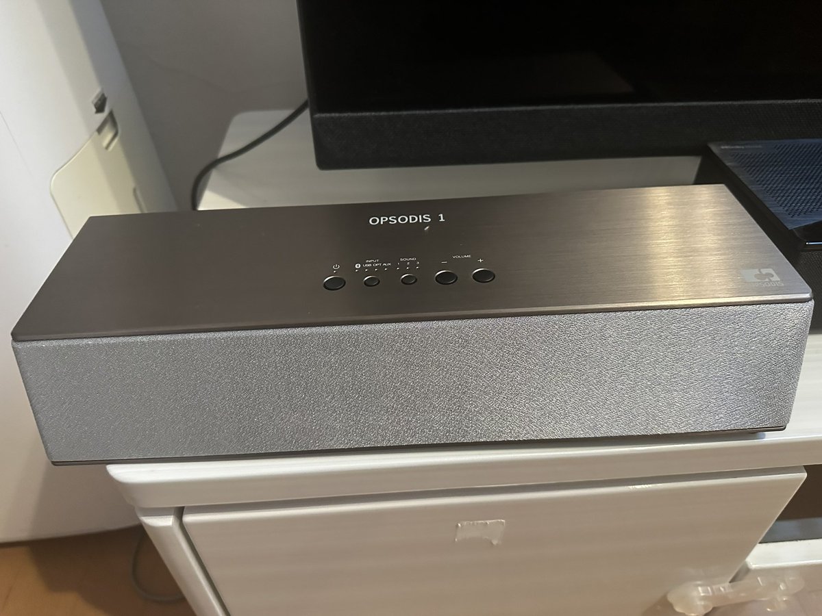 APBaNa03's tweet photo. 一年前にクラファンやったスピーカーやっと届いた！
アメトークで紹介されてほぼ衝動買い 笑

立体音響、想像の上行ってて感動
#OPSODIS1 https://t.co/FjcjPEXd0k