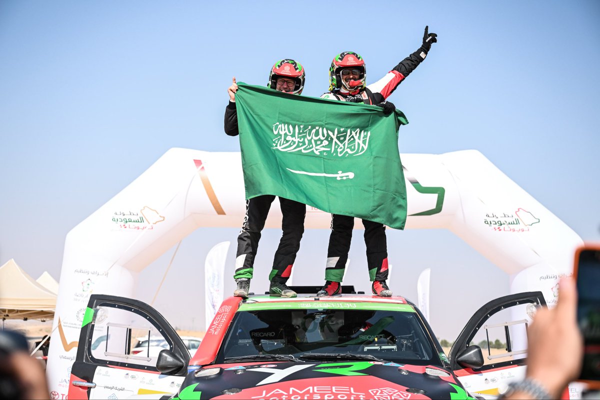 البطل العالمي يزيد الراجحي يواصل كتابة التاريخ ويُتوج بلقب رالي القصيم للمرة الخامسة على التوالي 🇸🇦

إنجاز جديد يُضاف لمسيرته الذهبية! 🏆 🦾

#يزيد_الراجحي #باها_القصيم