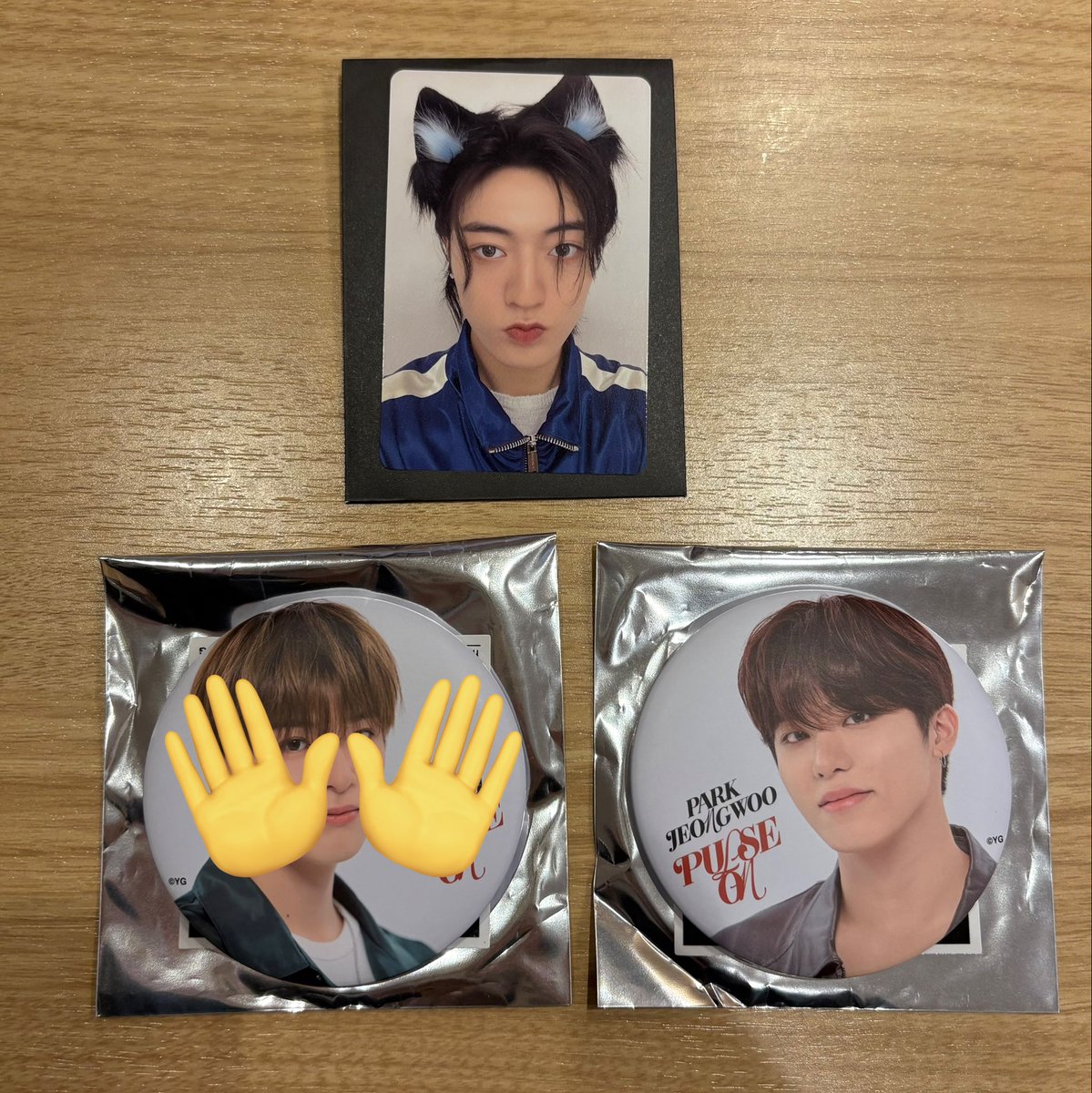 m 𖧷取引垢 tweet media