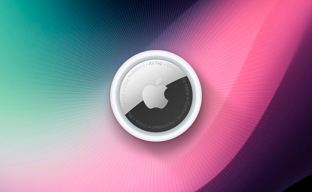 Apple_Geek_Actu's tweet photo. ✨Nouveautés Apple en novembre 2025 : Software et rumeurs hardwares

Le mois de novembre chez Apple sera dominé par les mises à jour logicielles et de possibles lancements hardwares

Software :

iOS 26.1, iPadOS 26.1, macOS 26.1 : Sortie probable début novembre (probablement la semaine prochaine).

Nouveauté principale : 

- L'ouverture d'Apple Intelligence à de nouvelles langues
- Atténuation de Liquid Glass (option) 
- Retour de Slide Over sur iPad

Hardware (Rumeurs) :

- HomePod mini : mise à jour avec la puce S9, Wi-Fi 7 et Ultra Wideband (U2).
- Apple TV : puce A17 Pro.
- AirTag 2 : Mise à jour avec une puce U2 pour une meilleure portée.