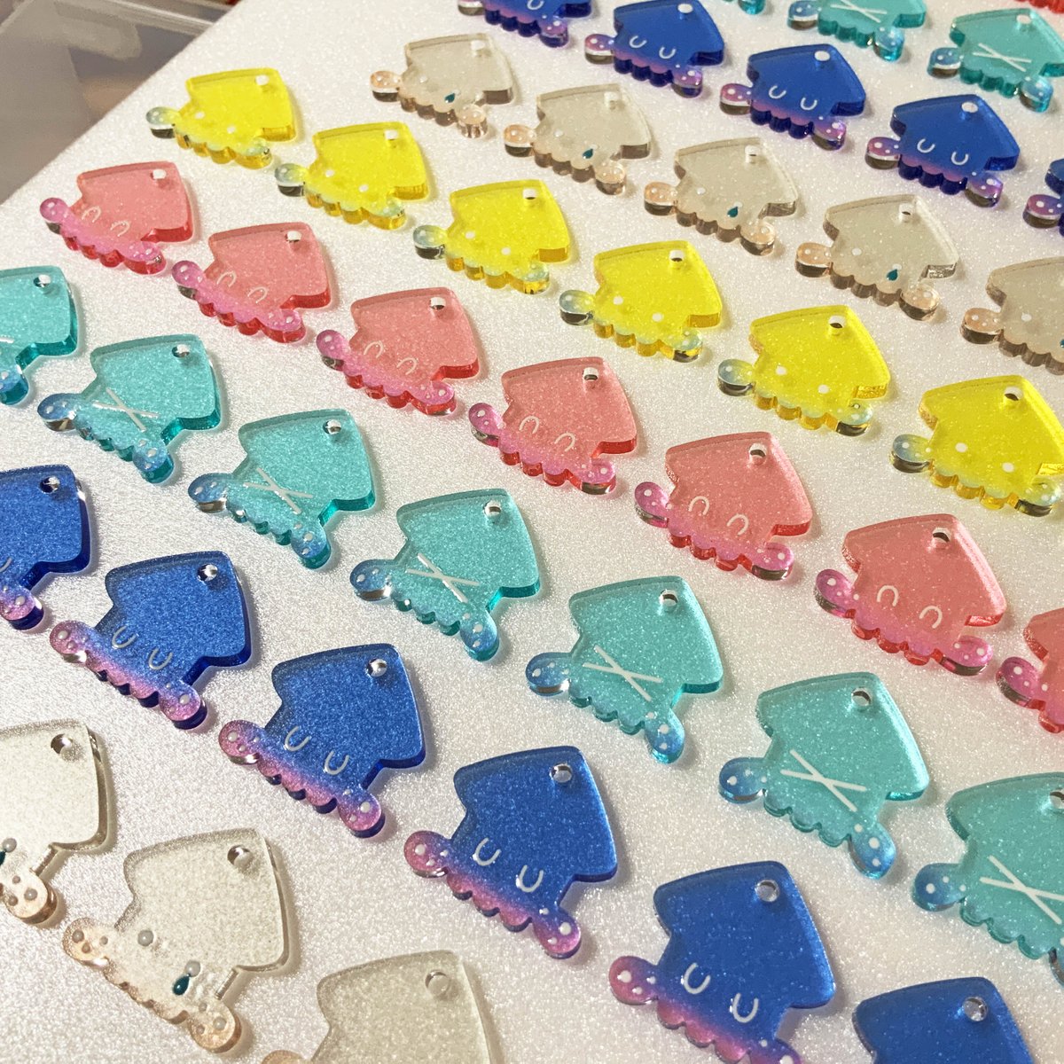 クリアなイカちゃん、かわよ…🦑

#スプラケット27　#スプケ27