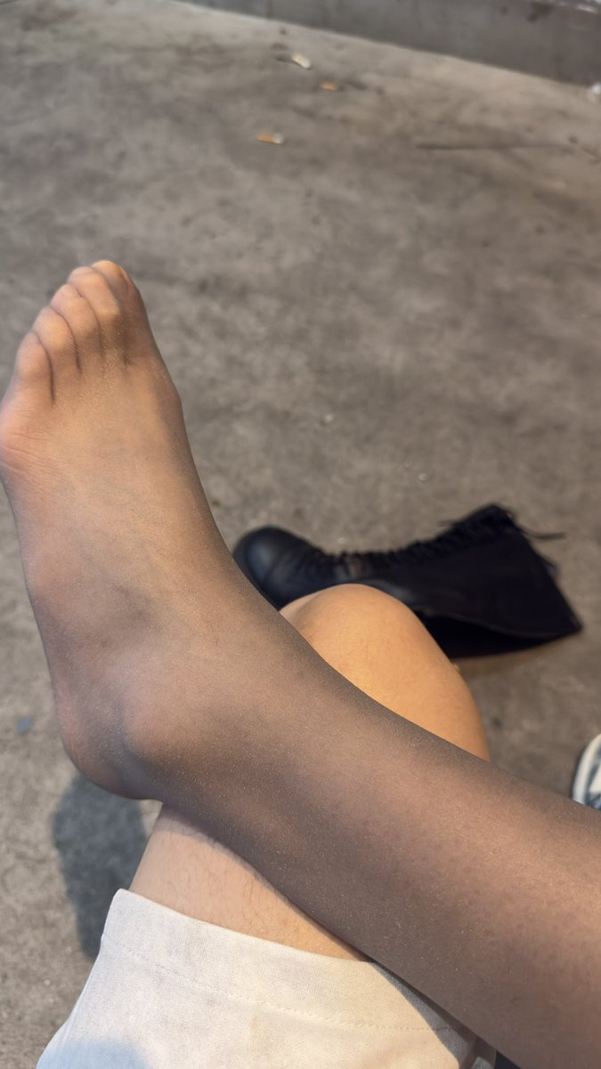 小骚骚（夫妻） tweet media