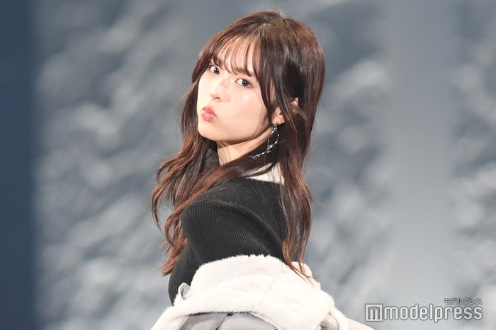 modelpress's tweet photo. 【サツコレ 2025A/W👾❄️】

「今日好き」村谷はるな
ミニ丈ワンピでキュートなランウェイ

「スタイル良すぎ」「王道冬コーデ似合う」の声続々

🔻さらに写真を見る
https://t.co/KRHoI66tyr

#サツコレ #サツコレ25AW @haru_jk07 https://t.co/B4IobEHVcJ
