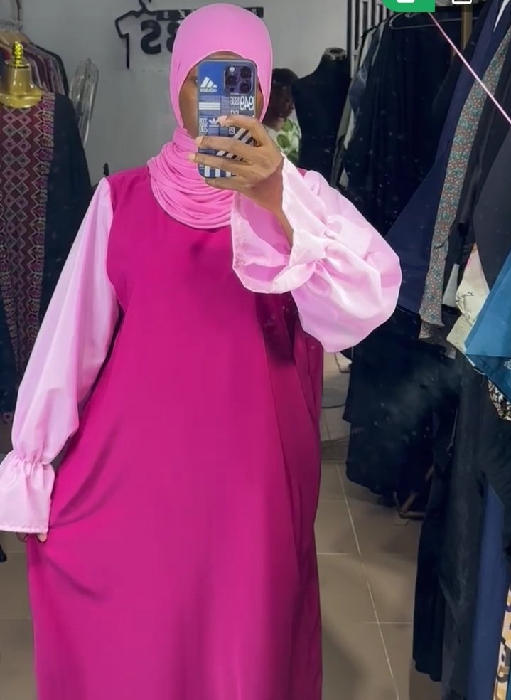 simplymistee's tweet image. Please repost my business 

Haya Dress 👗 
Made for the ladies of elegance and luxury

Add one or more of this to your wardrobe, available in varieties of color combos 🛍️ 

Price:#15,000

Also Available in bulk orders for resellers

Tanke ilorin 📍 

@Tran_qui_lity