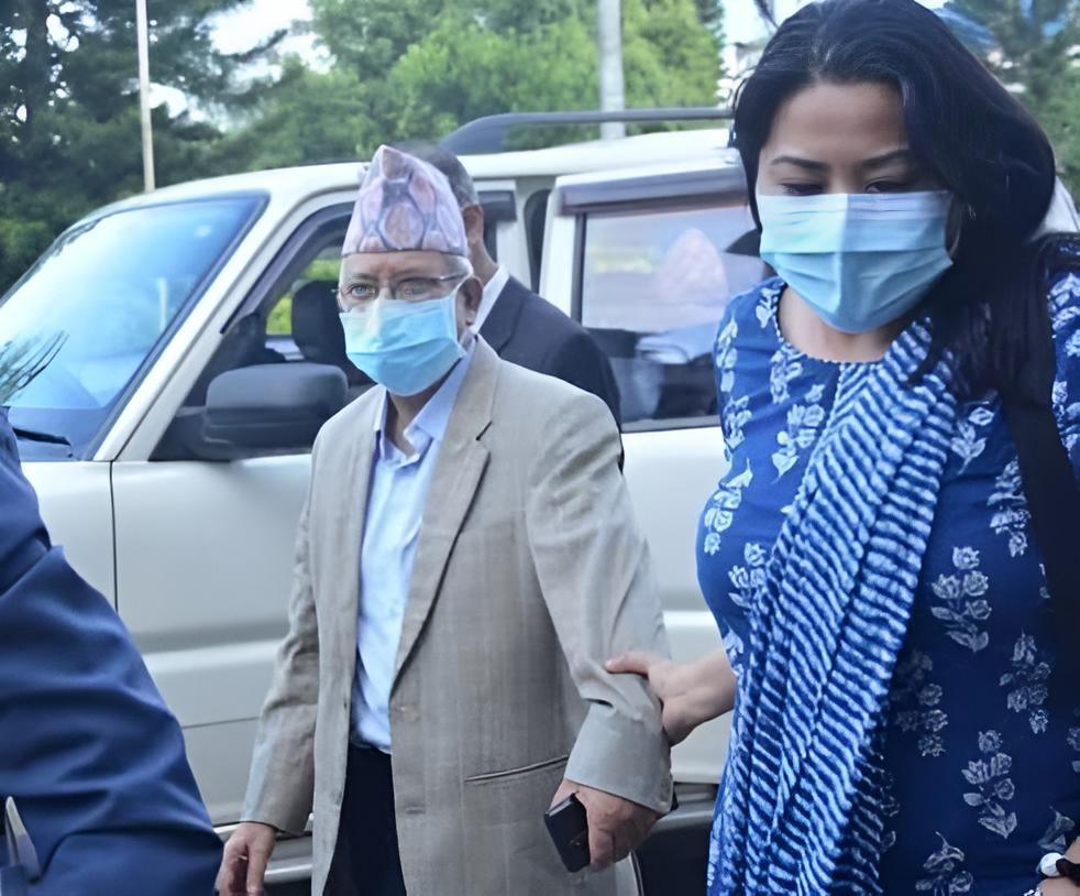 And, ... nothing lasts forever.
४ वर्षअघि भावना पोख्न कथा लेखेको रहेछु ।
विद्रोहलाई नयाँ चेतनाले डोर्‍याउनुपर्छ । अन्यथा यस्तै हुन्छ ...
बिडम्बना ! जेनजी विद्रोहपछिको समाजलाई पनि पुरानै चेतनाले डोहोर्‍याउन खोज्दैछ   । 
onlinekhabar.com/2021/08/100205…