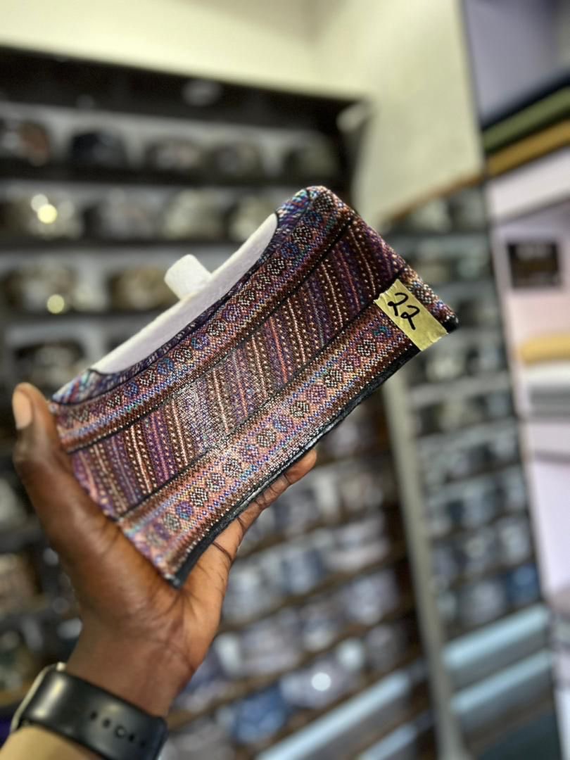 High quality Bama Caps💥
Price: N35,000
📍 ShopB6 Chilla plaza Damaturu, Yobe State 
☎️07063976658,07030586576 
wa.me/2347063976658