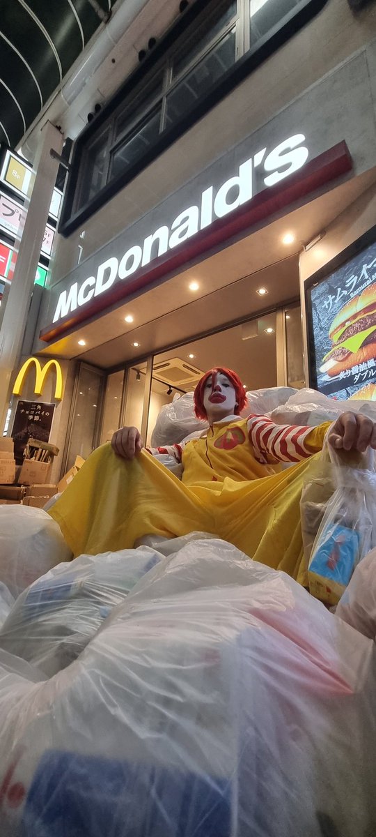 🍔 Osaka Halloween