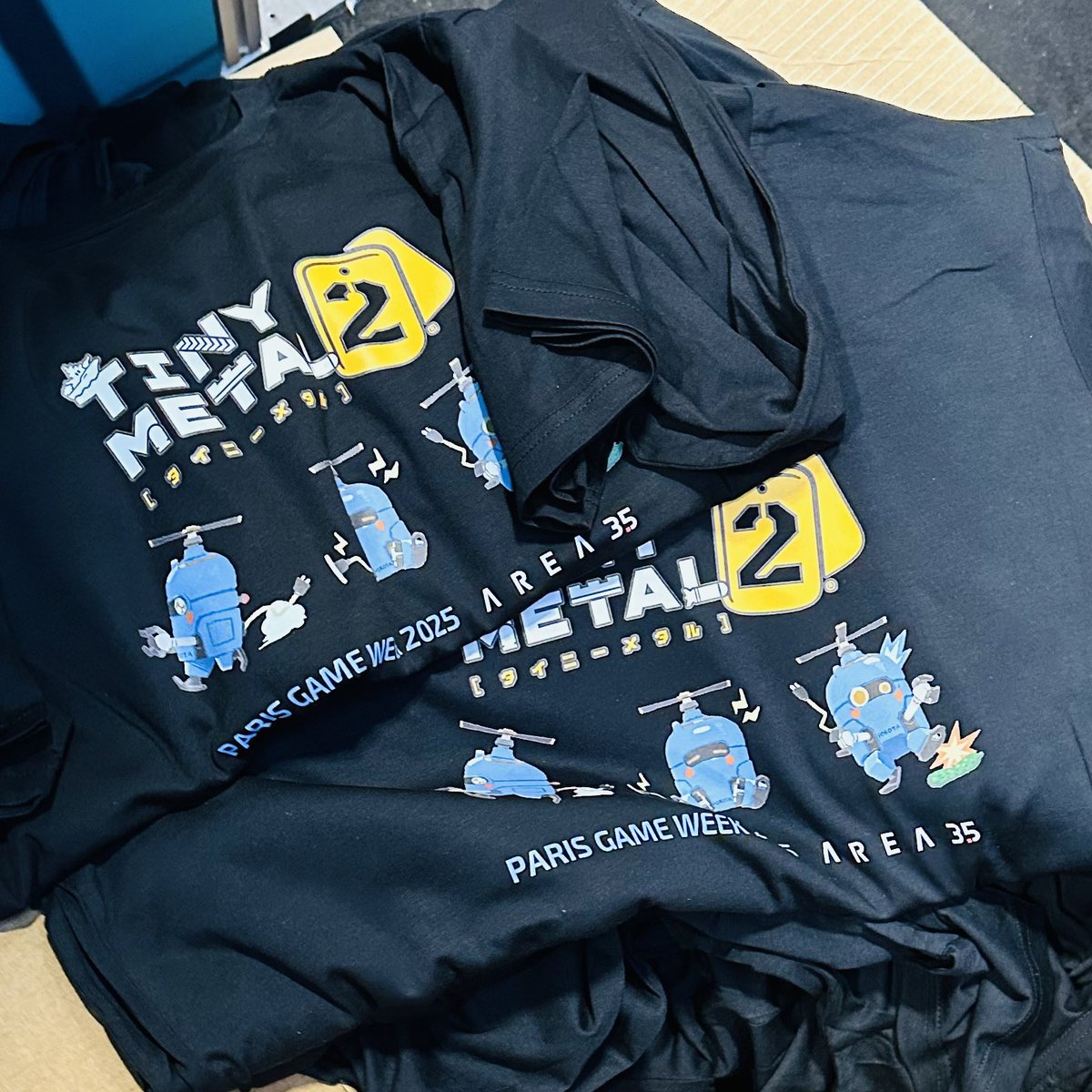 wireframejames's tweet image. Le week-end approche à grands pas ! Venez nous rendre visite au stand #TINYMETAL2 de la #ParisGamesWeek, terminez la démo et vous repartirez peut-être avec un cadeau officiel ! Stand F3 ! #PGW #Paris #anime #Japon #jeuxvidéo