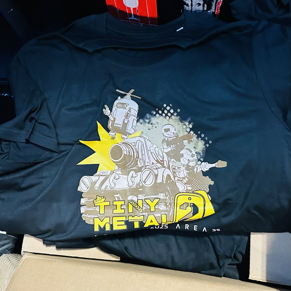 wireframejames's tweet image. Le week-end approche à grands pas ! Venez nous rendre visite au stand #TINYMETAL2 de la #ParisGamesWeek, terminez la démo et vous repartirez peut-être avec un cadeau officiel ! Stand F3 ! #PGW #Paris #anime #Japon #jeuxvidéo