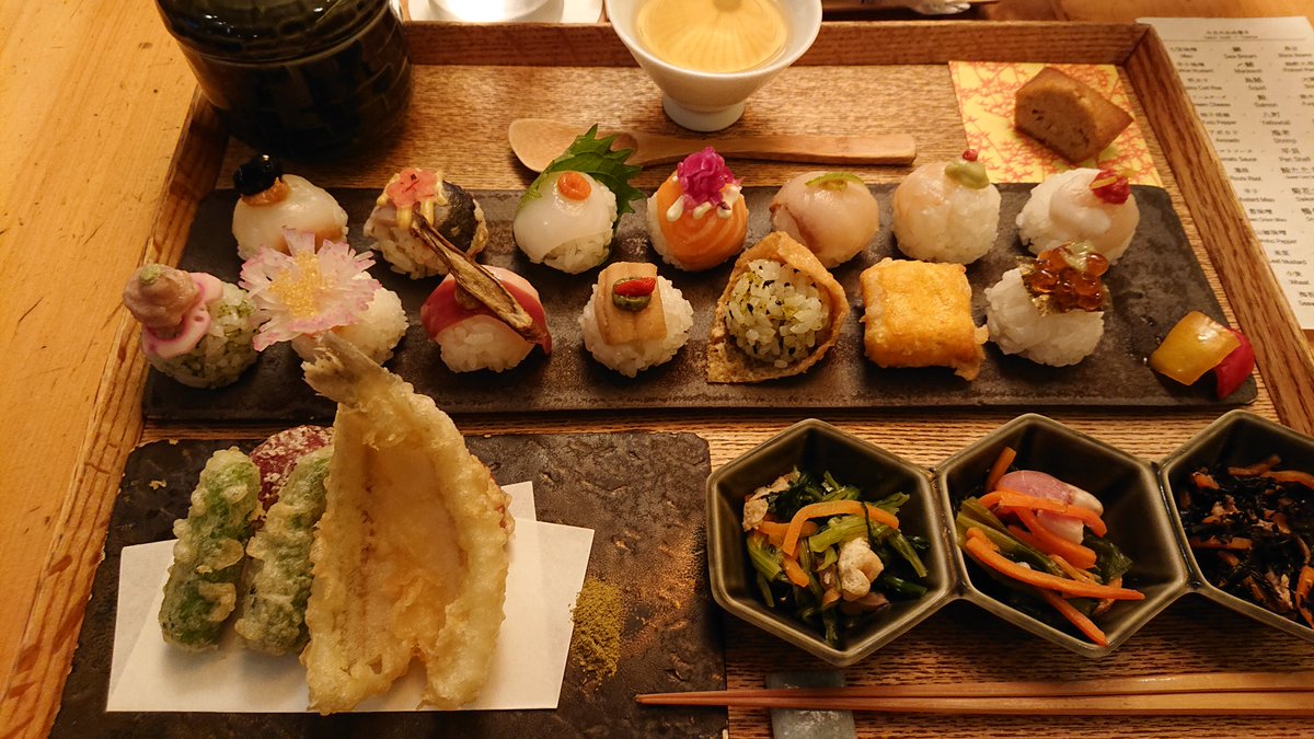 本日、女子会。