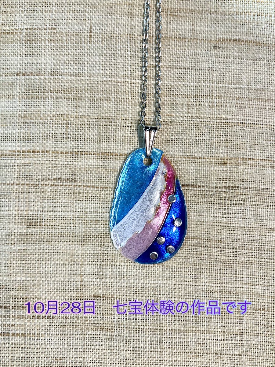 七宝焼　窓辺　(京七宝)   ヒロミ.アートの七宝絵画 Amazon.co.jp: 七宝焼 窓辺 (京七宝) ヒロミ.アートの七宝絵画