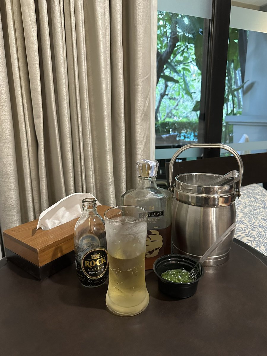 MY.Couple tweet media