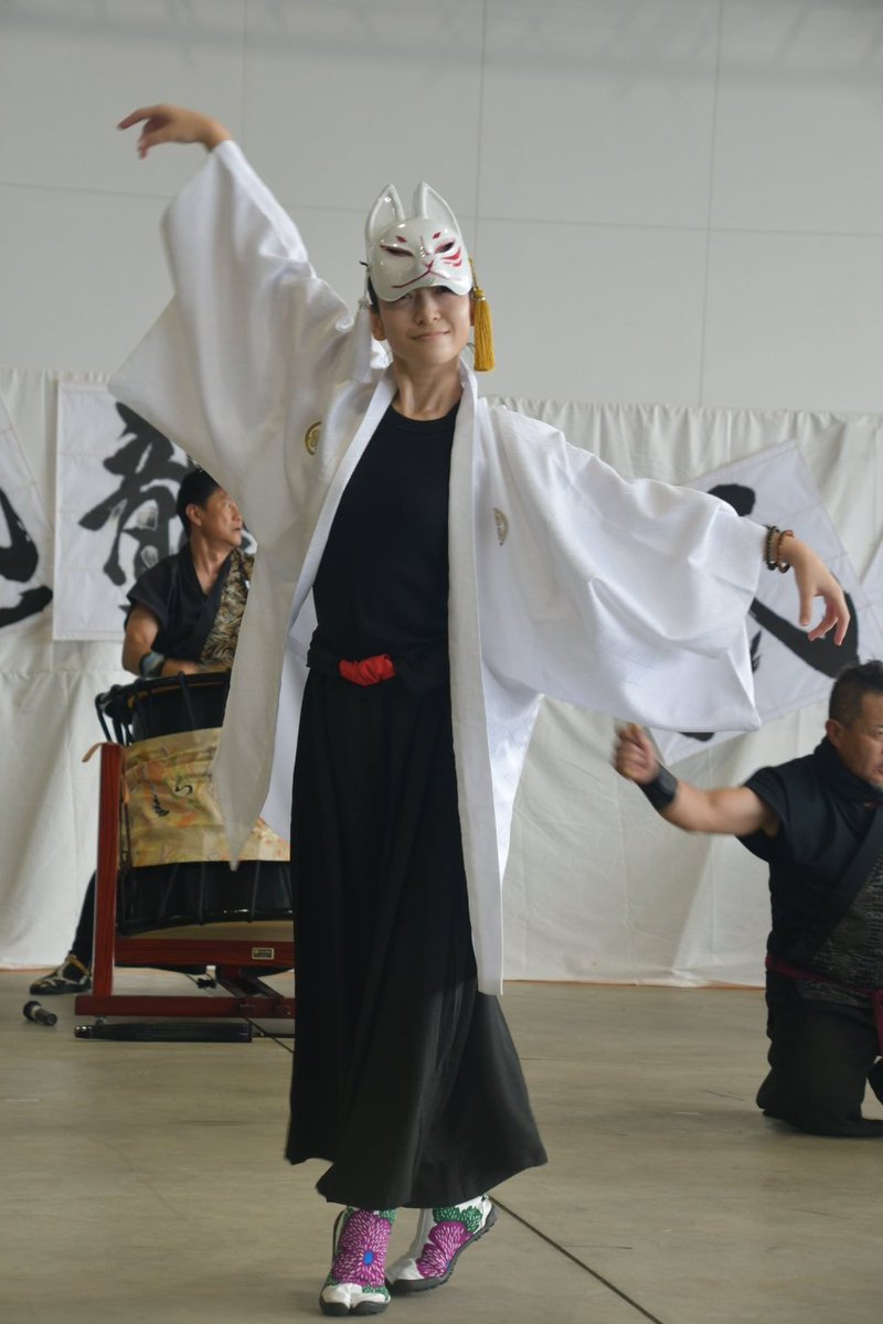 yi_xin28502's tweet photo. エアフェスタ浜松振り返る
浜松基地龍武太鼓の皆さんの演舞その1  #エアフェスタ浜松 #龍武太鼓 https://t.co/HzfSbt5tF5