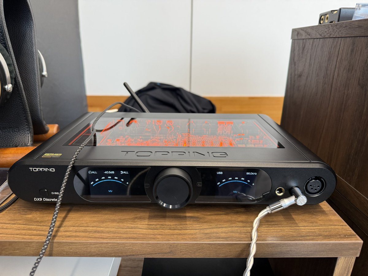 KakuS2000's tweet image. #TOPPING
DX9 Discrete
接続がなかなか上手くいかなかった🤣(再起動にて)
初代より解像感が上がってて良い感じ。
25万程度なのが悩みどころ🤔