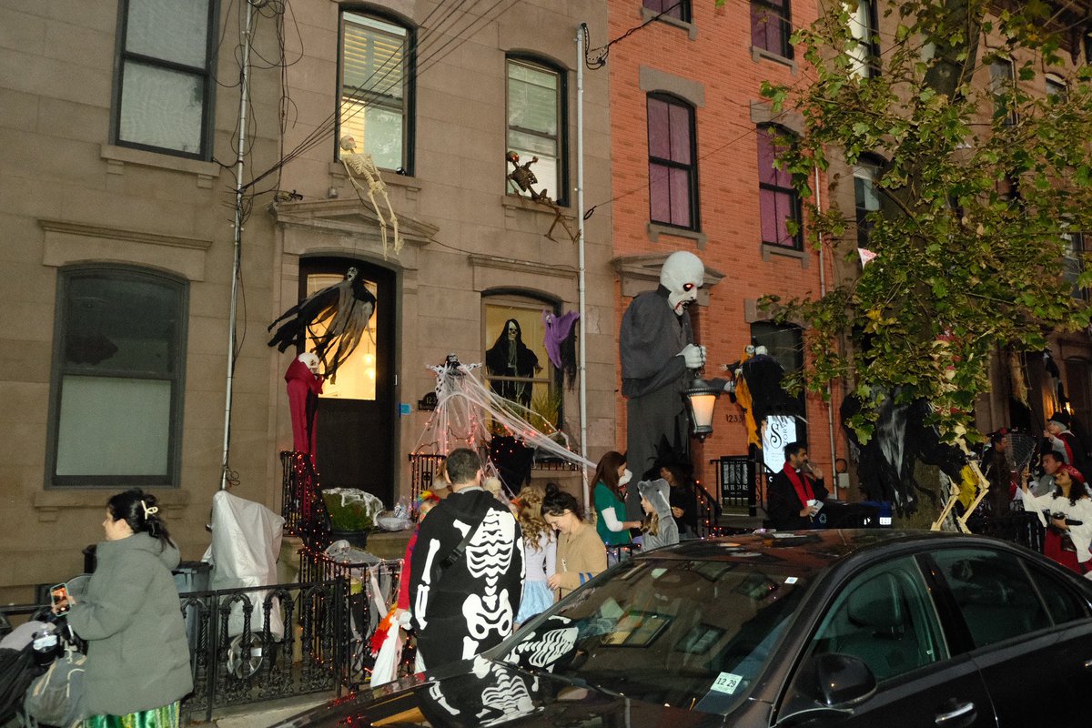 jerrylore's tweet image. HAPPY 2025 HOBOO-KEN HALLOWEEN PHOTO DUMP 3 👻 🕷️ 🎃 #Hoboken #hobokennj #fujixt4 #fujixseries #JL