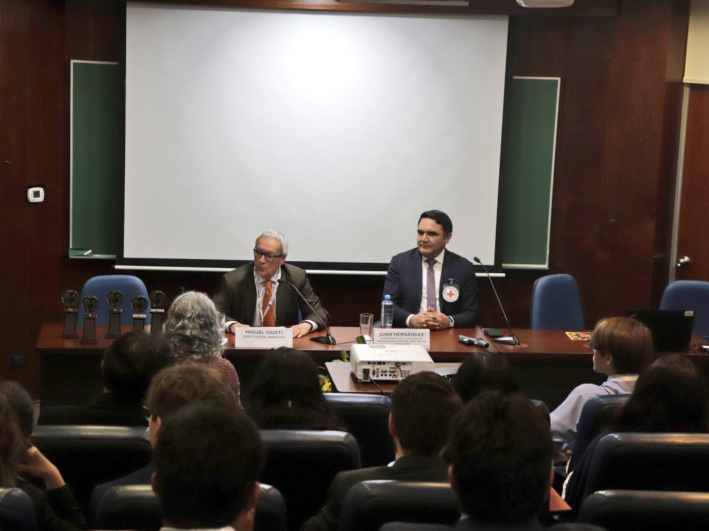 CICR_LIMA's tweet photo. El concurso Yachay es una oportunidad de aprendizaje y crecimiento académico para equipos de estudiantes universitarios con conocimiento en el ámbito del Derecho Internacional de los Derechos Humanos. https://t.co/vhde4wdvn2
