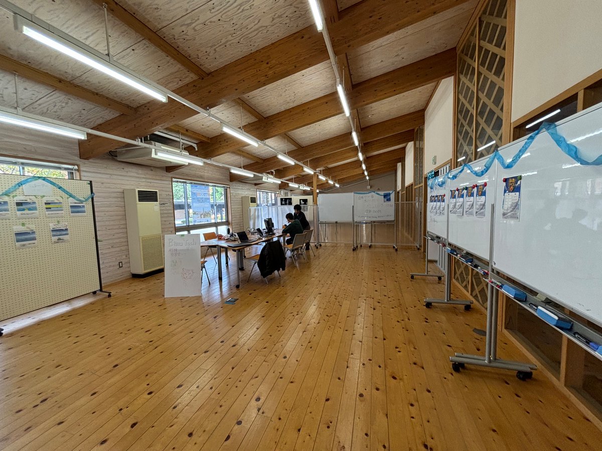 BiwaTech's tweet image. 湖風祭1日目🏮
A7棟自習室でシュミレーター体験会やってます✨
#滋賀県立大学
#湖風祭